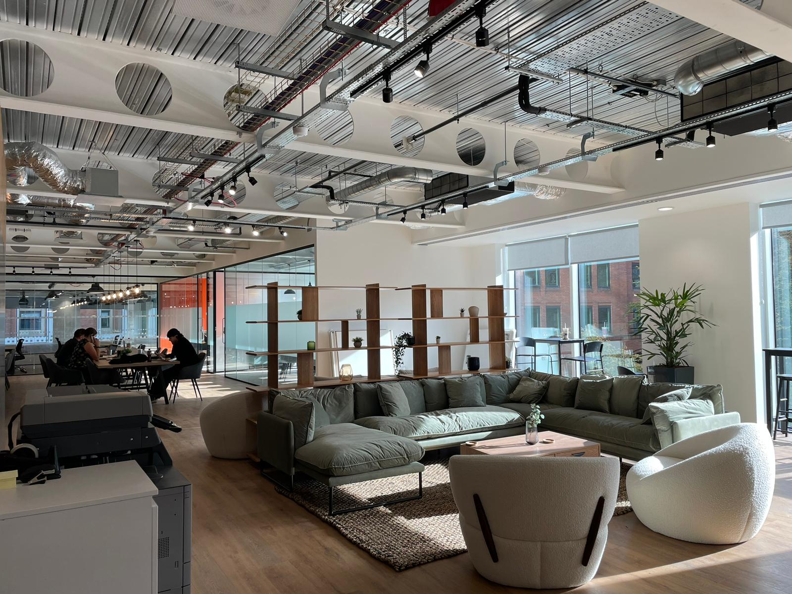 Cubo Cubo Studio — Enterprise coworking membership